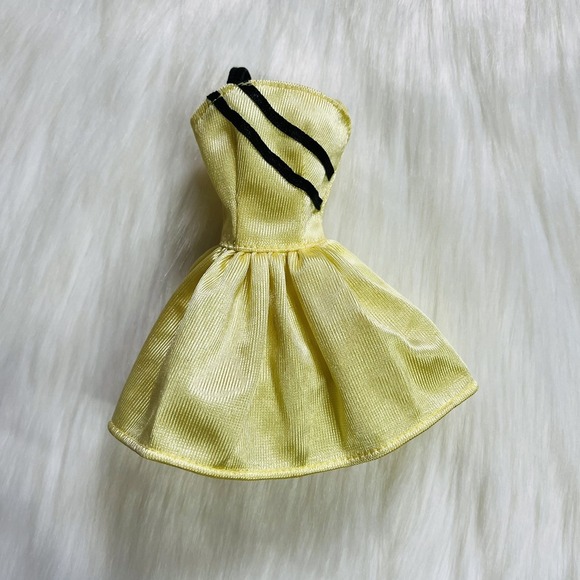 Barbie Other - Barbie Doll Yellow Black‎ Sleeveless Dress Fashion 11.5" Stripe Ribbon Party